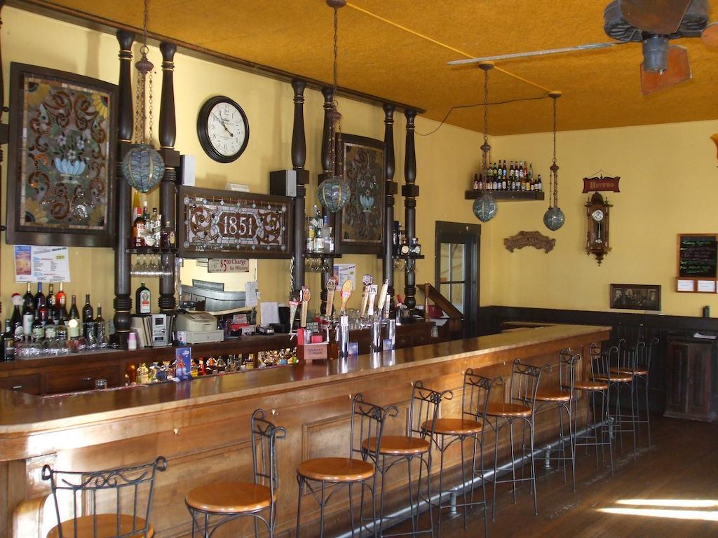 Mokelumne Hill The Historic Hotel Leger מראה חיצוני תמונה