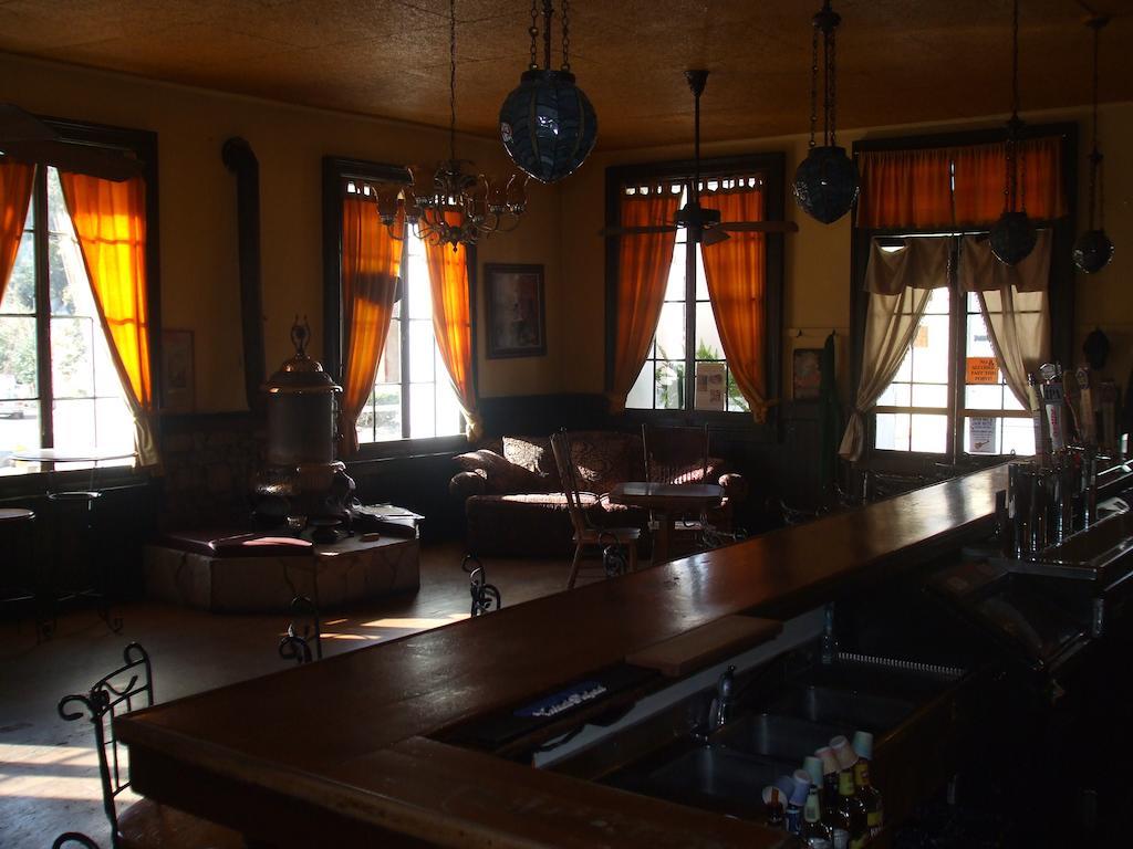 Mokelumne Hill The Historic Hotel Leger מראה חיצוני תמונה