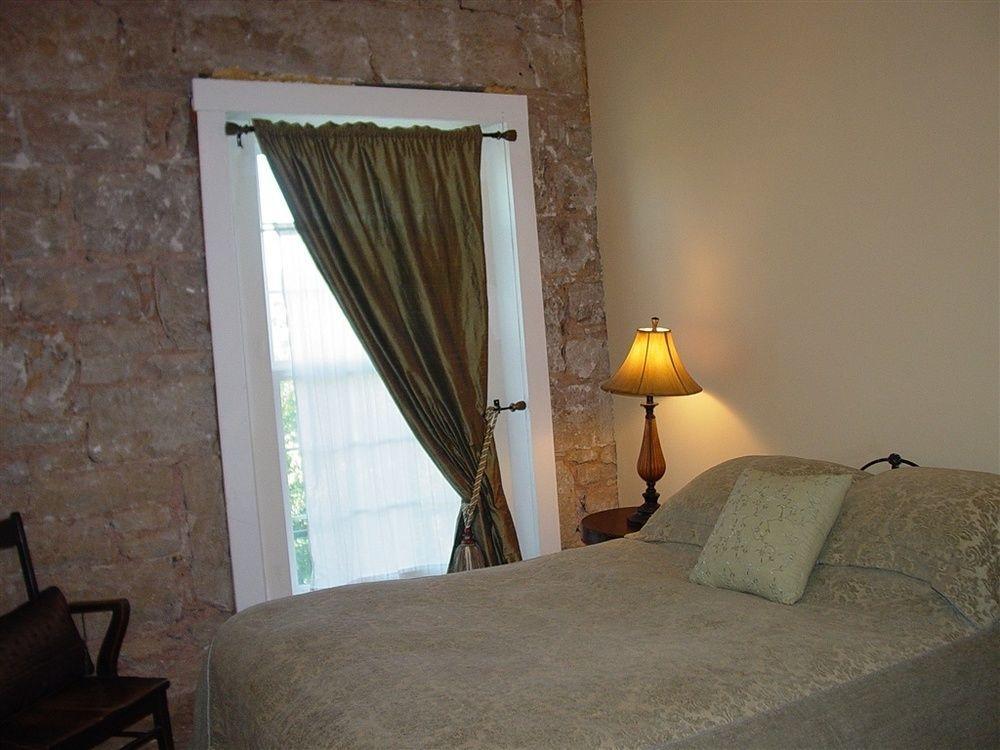 Mokelumne Hill The Historic Hotel Leger מראה חיצוני תמונה